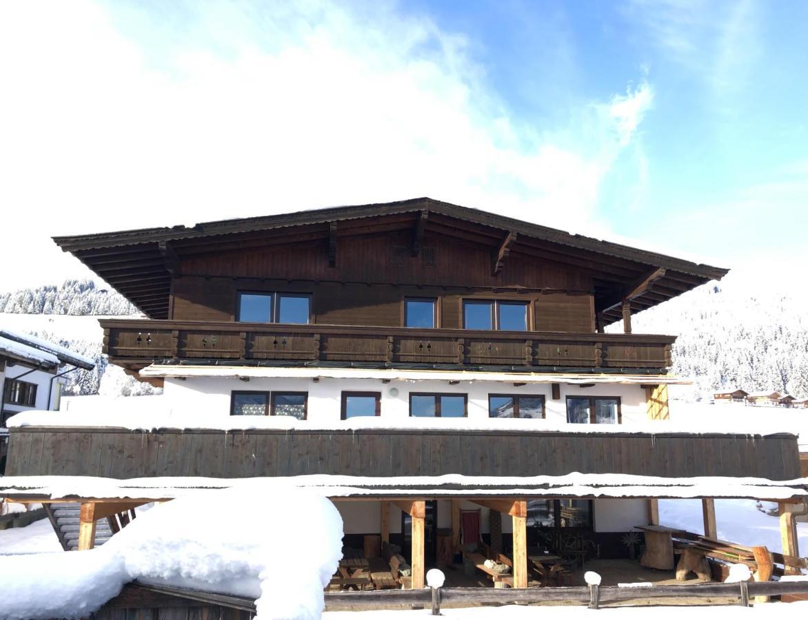 Pension Heidelberg - Fam Fuchs Hopfgarten im Brixental Exterior foto
